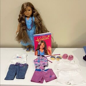 American Girl KANANI DOLL rare  +  Outfits